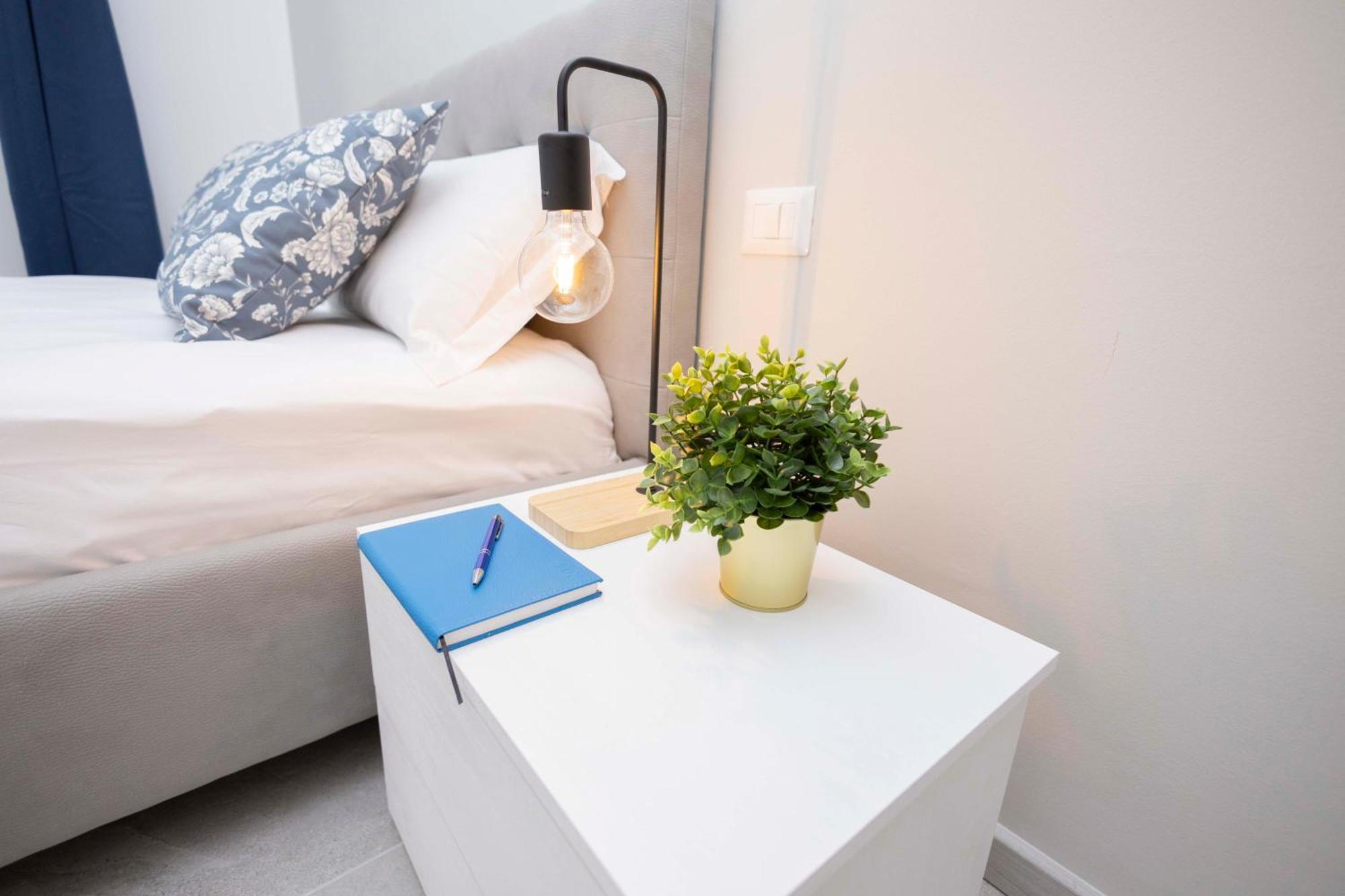 Navigli Dock Apartment By 101Flats Milan Bagian luar foto