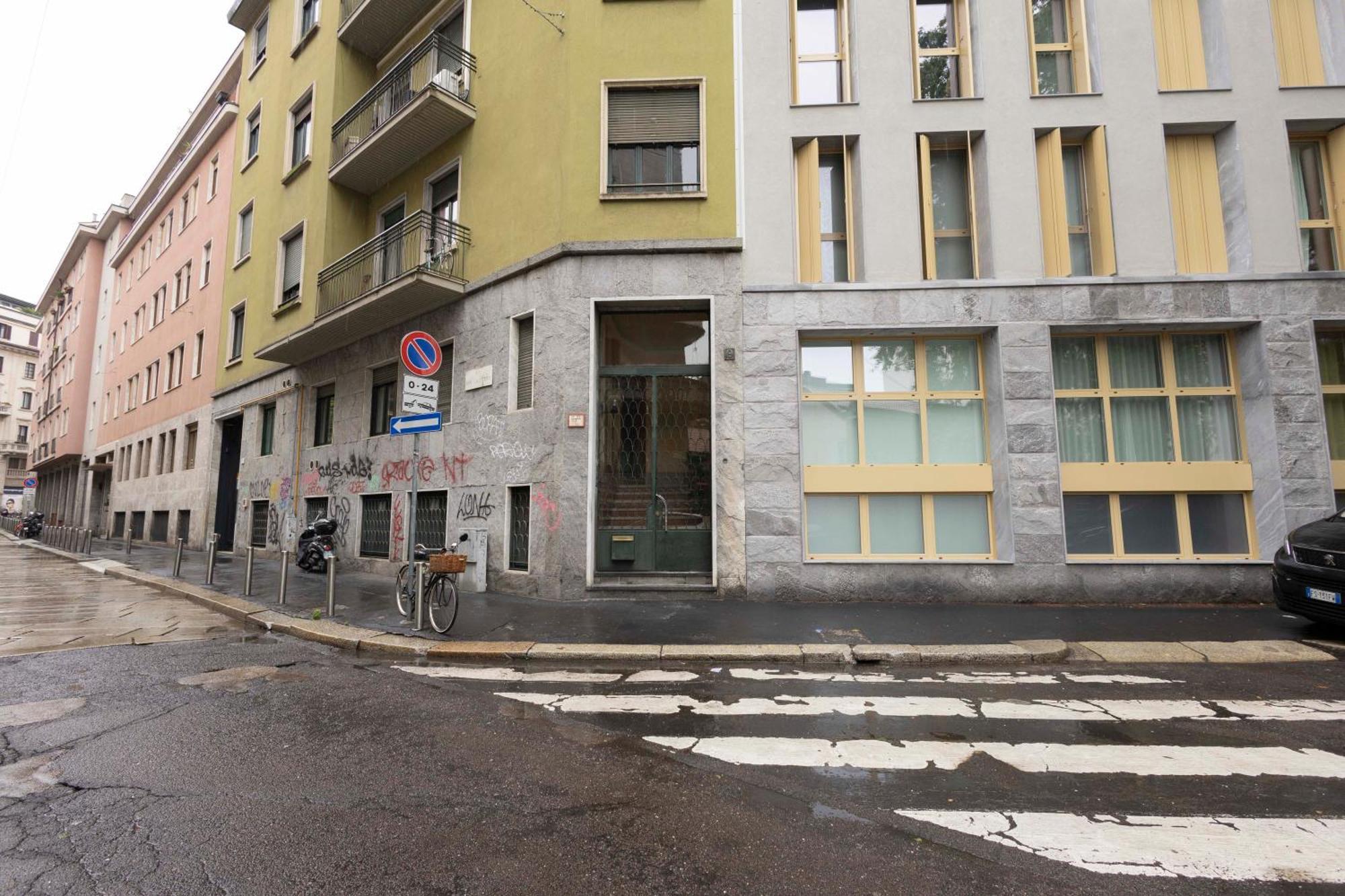 Navigli Dock Apartment By 101Flats Milan Bagian luar foto